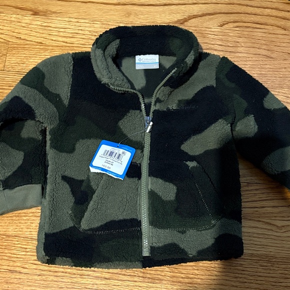 Columbia Other - Columbia Green and Black Camo Fleece Jacket! 2T! NWT